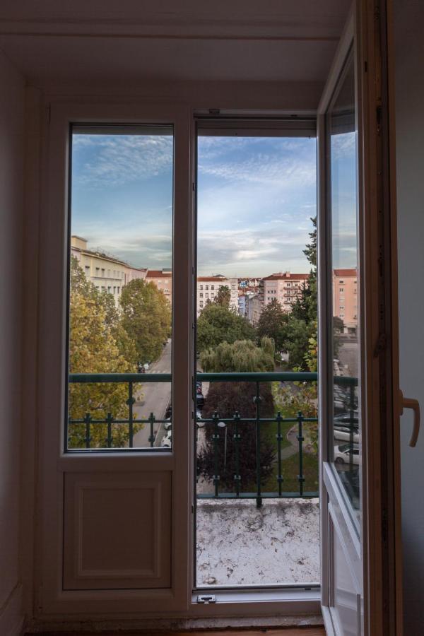 Flh Alameda Modern Art With Parking Apartment Lisbon Bagian luar foto