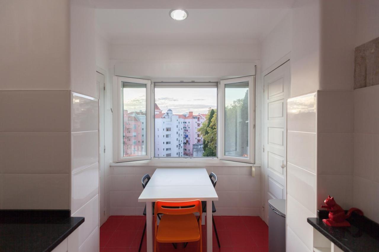 Flh Alameda Modern Art With Parking Apartment Lisbon Bagian luar foto